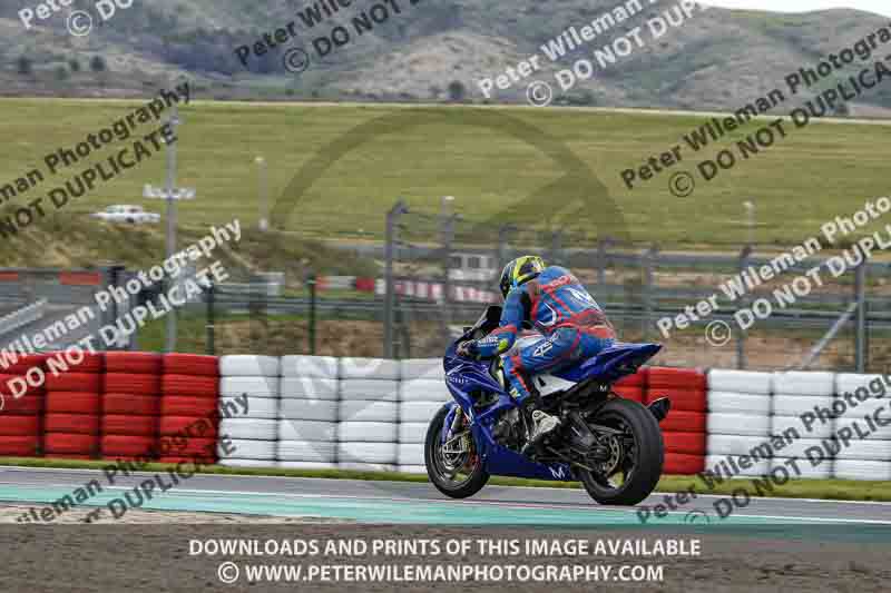 cadwell no limits trackday;cadwell park;cadwell park photographs;cadwell trackday photographs;enduro digital images;event digital images;eventdigitalimages;navarra;no limits trackdays;peter wileman photography;racing digital images;trackday digital images;trackday photos